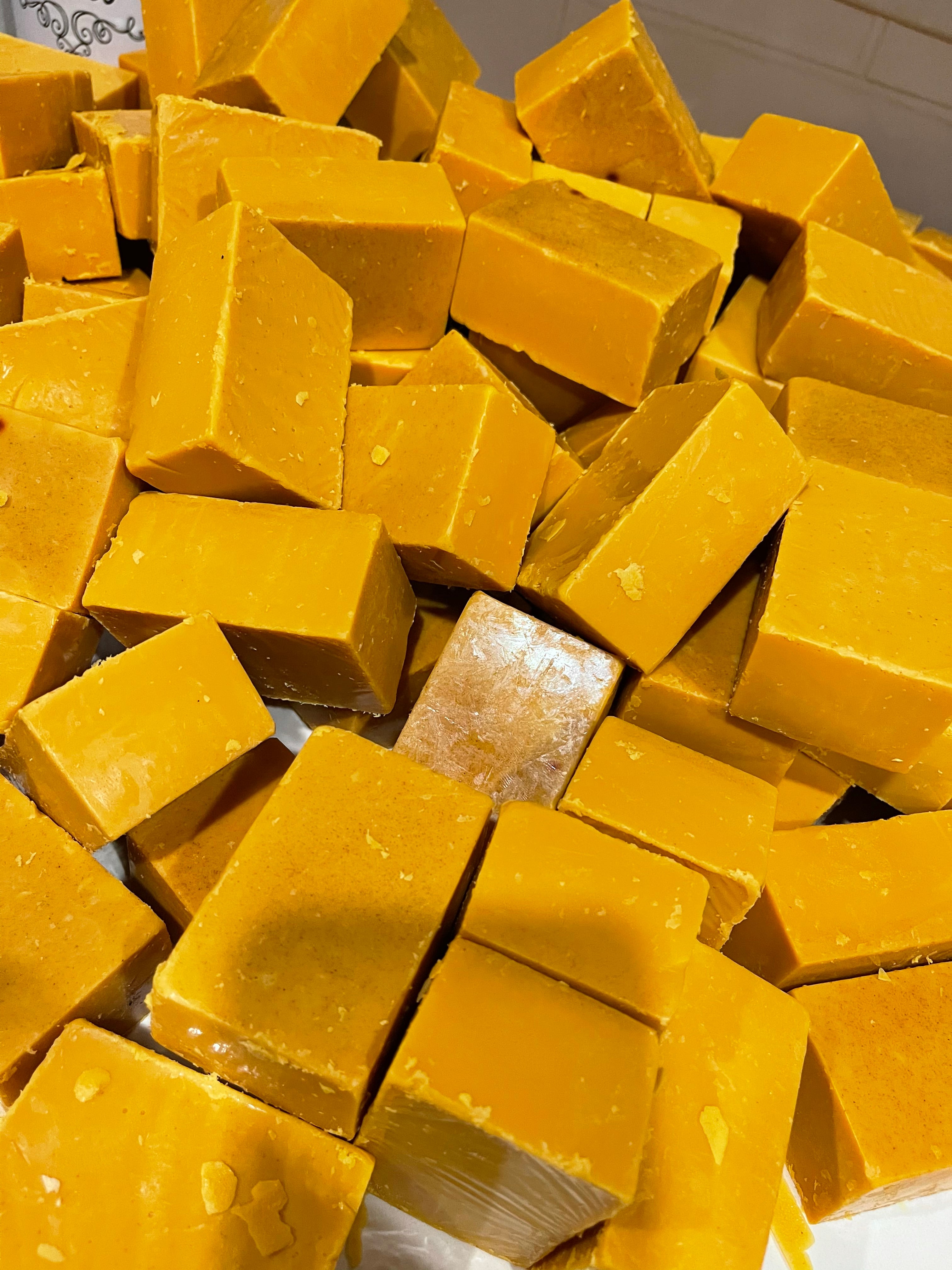 Lemon tumeric and honey bar