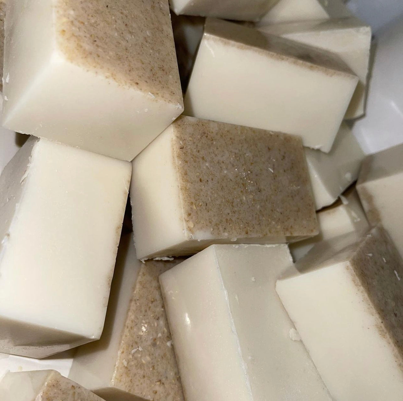MILK OATS AND HONEY BAR